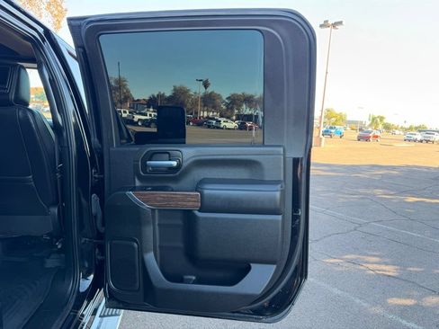 Used 2022 Chevrolet Silverado 3500 High Country w/ Z71 Off-Road Package AWD/4WD image 18