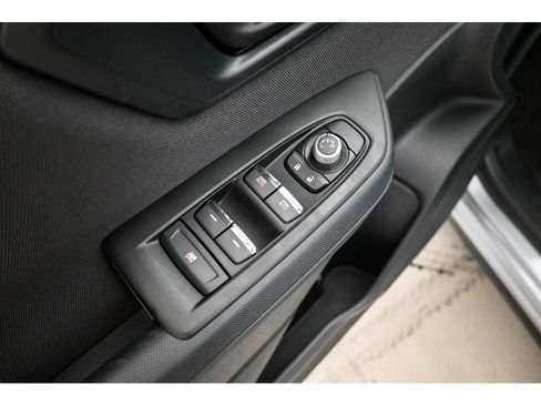 Used 2026 Subaru Forester Premium AWD/4WD image 17
