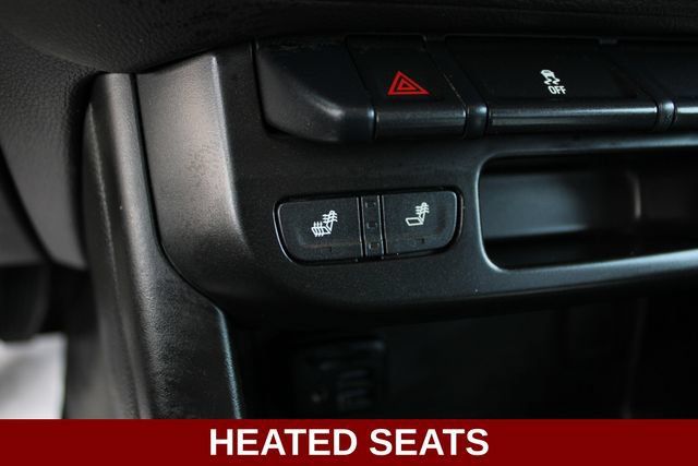 Used 2022 GMC Canyon Elevation w/ Elevation Premium Package AWD/4WD image 6