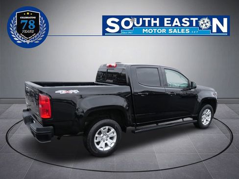 Used 2022 Chevrolet Colorado LT w/ LT Convenience Package image 7