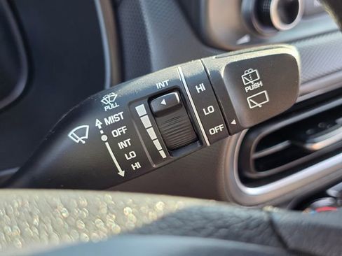 Used 2023 Hyundai Kona SEL image 36