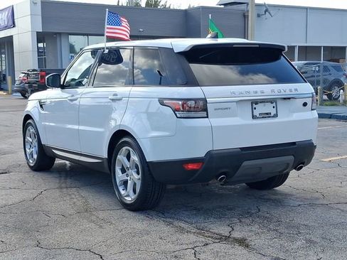 Used 2017 Land Rover Range Rover Sport SE AWD/4WD image 3