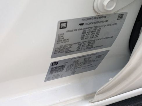 Used 2023 Chevrolet Silverado 1500 RST image 25