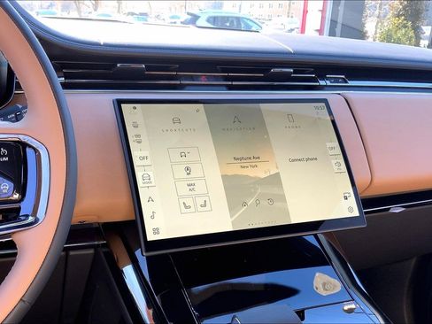 New 2026 Land Rover Range Rover Sport Dynamic SE image 6