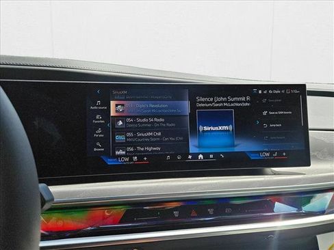 New 2025 BMW i7 eDrive50 w/ M Sport Package image 10