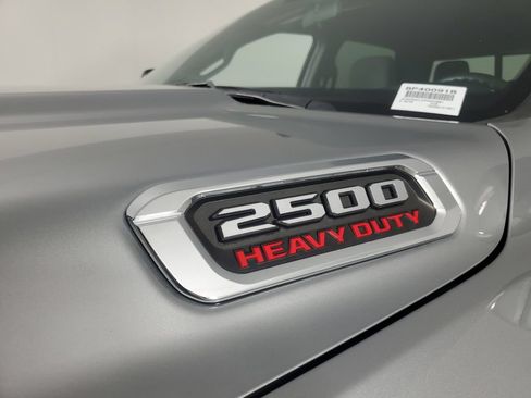 Used 2023 RAM 2500 Tradesman AWD/4WD image 11