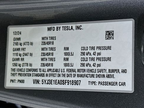 Used 2025 Tesla Model 3 Long Range image 12