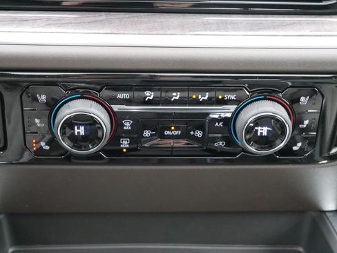 New 2026 Chevrolet Silverado 1500 LTZ w/ LTZ Premium Package image 21