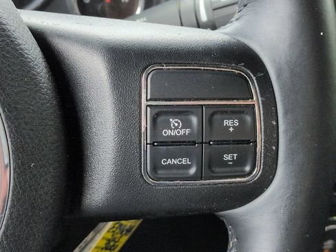 Used 2013 Jeep Wrangler Sport w/ Connectivity Group AWD/4WD image 20