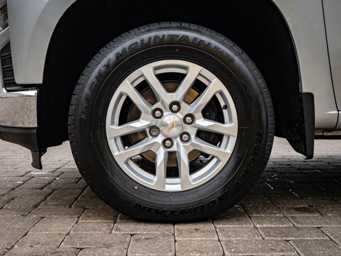 Used 2021 Chevrolet Silverado 1500 LT w/ Z71 Off-Road Package image 13