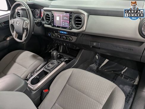 Used 2023 Toyota Tacoma SR5 w/ Technology Package AWD/4WD image 30