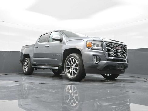 Used 2022 GMC Canyon Denali image 23