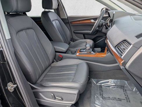 Certified 2023 Audi Q5 2.0T Premium w/ Convenience Package AWD/4WD image 22