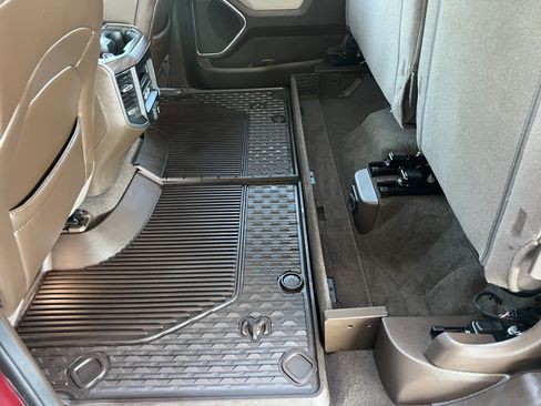Used 2025 RAM 1500 Laramie w/ Bed Utility Group AWD/4WD image 37