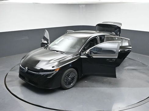 New 2026 Nissan Sentra SV image 43