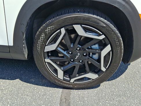 Certified 2024 Kia Seltos SX AWD/4WD image 8