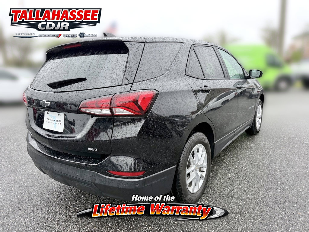 Used 2024 Chevrolet Equinox LS w/ LS Convenience Package AWD/4WD image 3