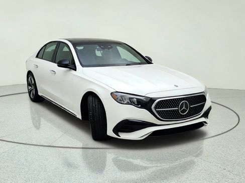 Certified 2026 Mercedes-Benz E 350 4MATIC Sedan image 4