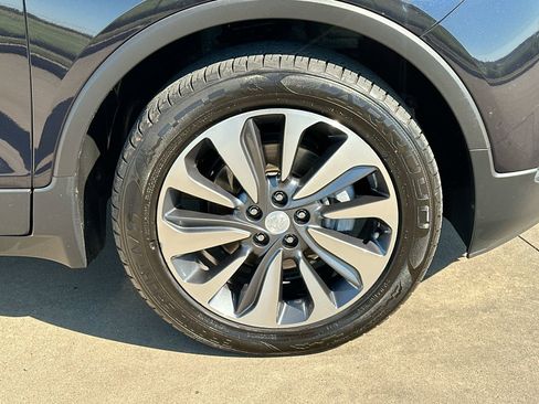 Used 2022 Buick Encore Preferred w/ Safety Package image 10