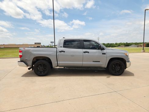 Used 2021 Toyota Tundra SR5 w/ SR5 Upgrade Package RWD image 7