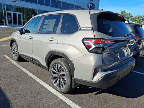 New 2026 Subaru Forester Touring AWD/4WD image 3