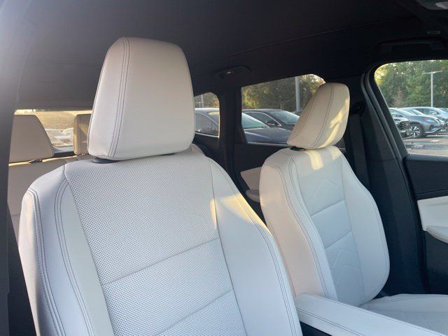 Used 2026 BMW X1 xDrive28i AWD/4WD image 7