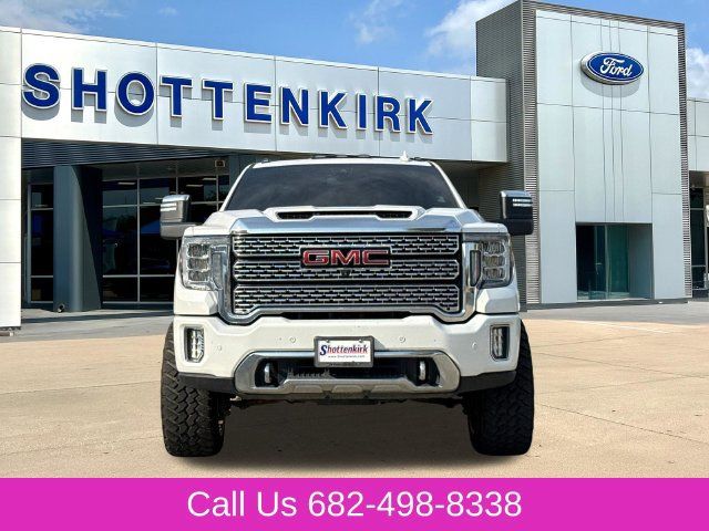 Used 2023 GMC Sierra 2500 Denali AWD/4WD image 2
