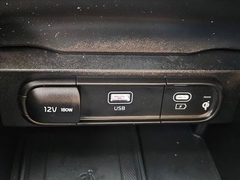 Used 2024 Kia Telluride S w/ S Sunroof Package FWD image 24