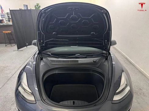 Used 2018 Tesla Model 3 Long Range image 21