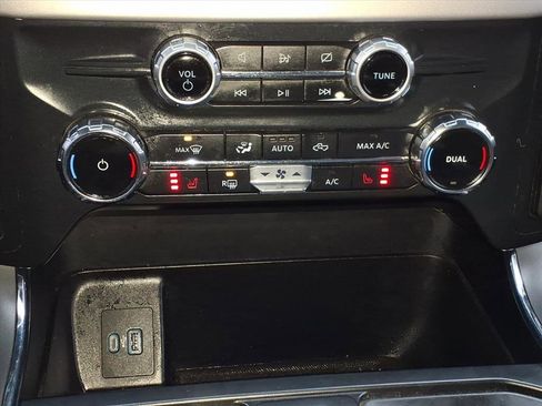 Used 2022 Ford F150 XLT w/ Equipment Group 302A High image 16