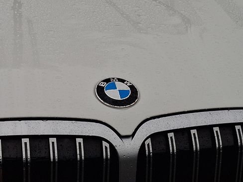 Used 2024 BMW X7 xDrive40i AWD/4WD image 8