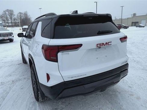 New 2026 GMC Terrain AT4 w/ Convenience Package III image 40