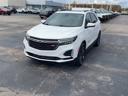 Certified 2022 Chevrolet Equinox RS image 3