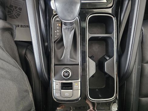 Used 2024 Kia Telluride S w/ S Sunroof Package image 25