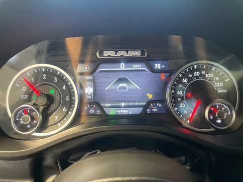 Used 2026 RAM 1500 Laramie AWD/4WD image 10