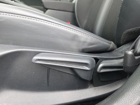 Used 2023 Honda Civic Sport image 11