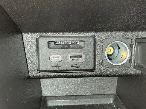 Certified 2023 Chevrolet Bolt LT image 15