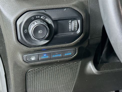 Used 2023 Jeep Wrangler Unlimited w/ 8.4" Radio Group AWD/4WD image 16