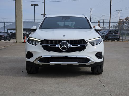 Certified 2025 Mercedes-Benz GLC 300 image 6