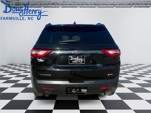 Used 2018 Chevrolet Traverse RS image 4