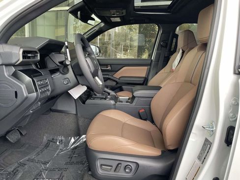 New 2026 Toyota 4Runner Limited image 25