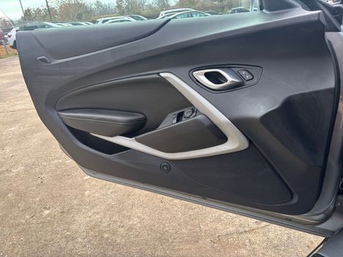 Used 2023 Chevrolet Camaro LT image 18