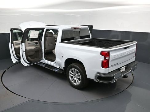New 2026 Chevrolet Silverado 1500 LTZ w/ LTZ Premium Package image 2