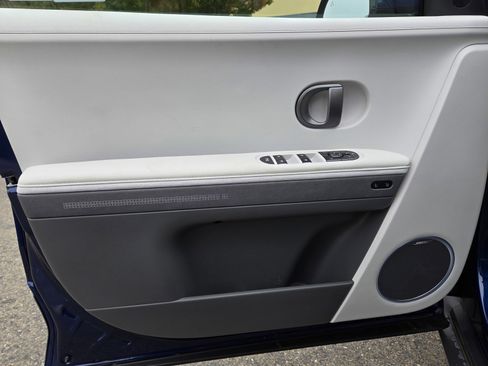 New 2026 Hyundai Ioniq 5 Limited image 17