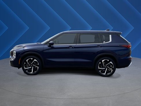 Used 2024 Mitsubishi Outlander SE Black Edition AWD/4WD image 7