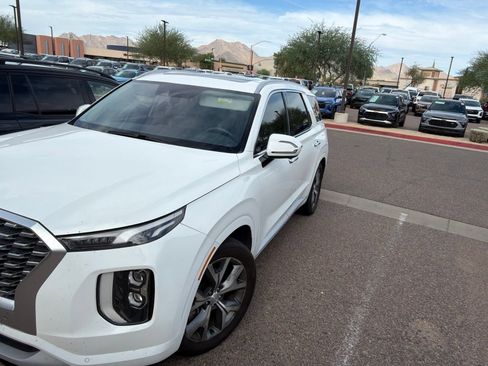 Used 2022 Hyundai Palisade Limited FWD image 1