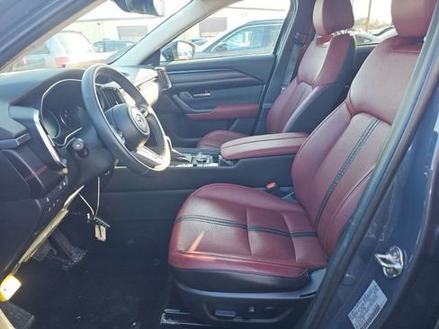 Used 2025 MAZDA CX-50 2.5 Hybrid w/ Premium Plus Pkg image 9