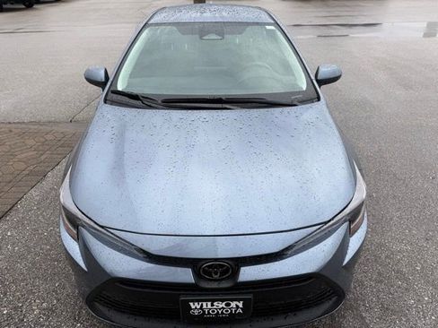 Certified 2026 Toyota Corolla LE w/ LE Premium Package image 3