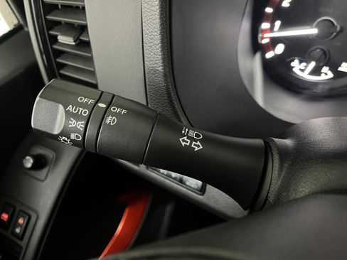 Used 2024 Nissan Frontier PRO-4X w/ Pro Convenience Package image 61