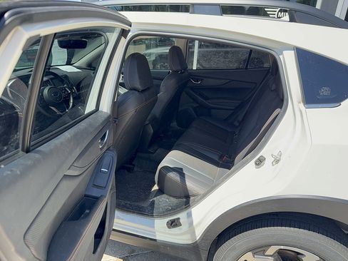 Used 2023 Subaru Crosstrek 2.5i Limited AWD/4WD image 6